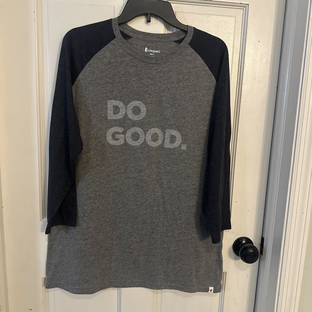 Cotopaxi Do Good Baseball Raglan Tee Shirt Mens Size Large Gray Blue 3/4 Sleeve